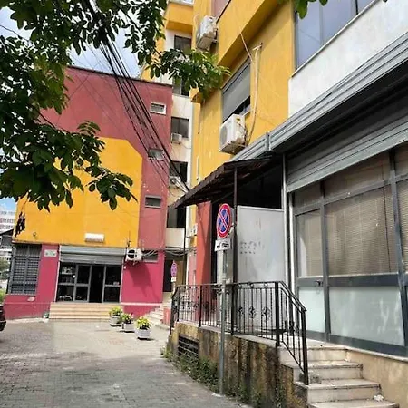Apartment Prior Centeroftirana *