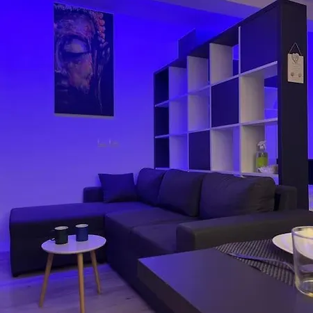 Apartment Prior Centeroftirana